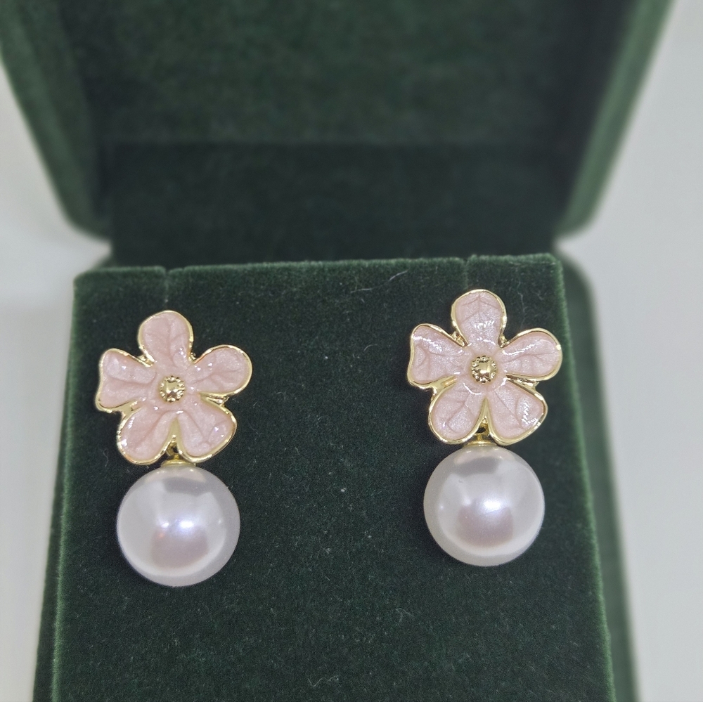 Blush Blossom and Pearl Earrings